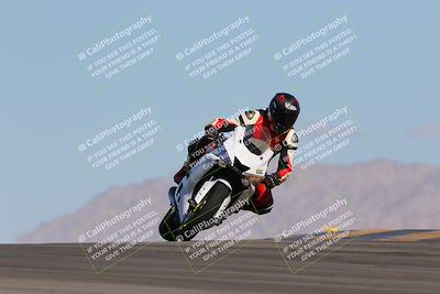 media/Oct-01-2023-SoCal Trackdays (Sun) [[4c570cc352]]/Turn 9 Set 2 (10am)/
